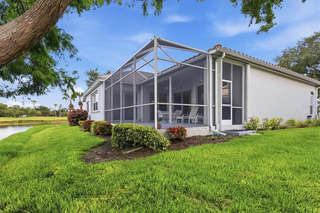 For Sale: $349,000 (3 beds, 2 baths, 1900 Square Feet)