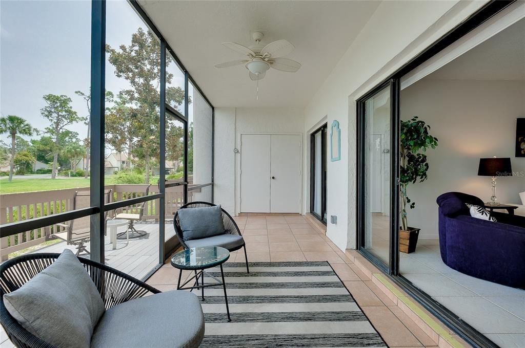 For Sale: $189,900 (1 beds, 1 baths, 800 Square Feet)