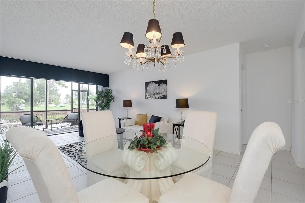 For Sale: $189,900 (1 beds, 1 baths, 800 Square Feet)