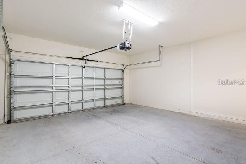 В аренду: $2,650 (4 спален, 2 ванн, 2068 Квадратных фут)