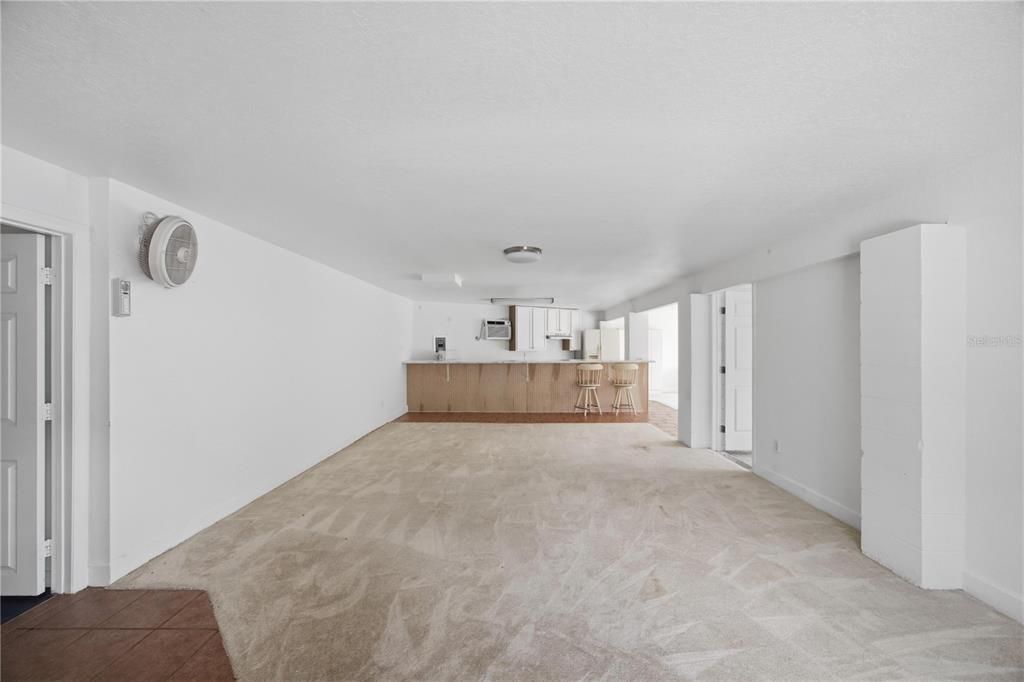 En Venta: $875,000 (4 camas, 3 baños, 3626 Pies cuadrados)