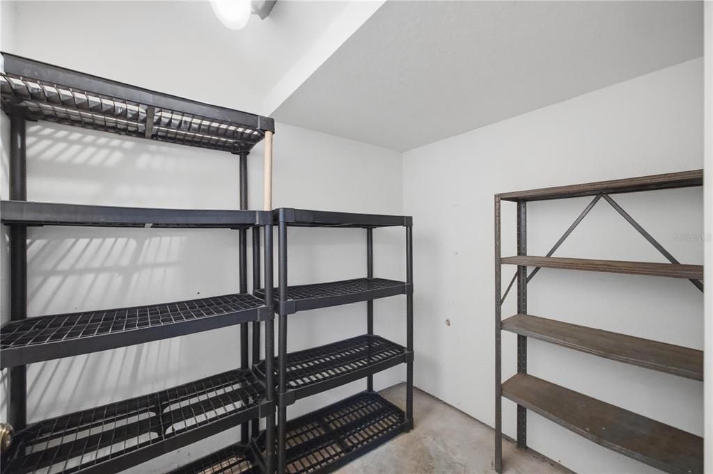 En Venta: $875,000 (4 camas, 3 baños, 3626 Pies cuadrados)