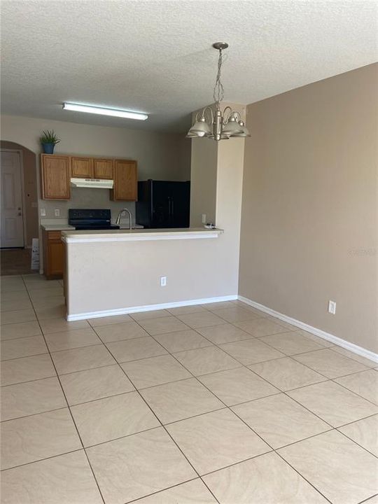 En Renta: $1,900 (4 camas, 2 baños, 1309 Pies cuadrados)