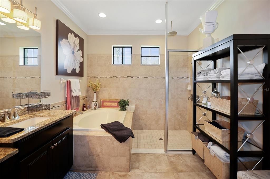For Sale: $685,000 (4 beds, 3 baths, 2970 Square Feet)