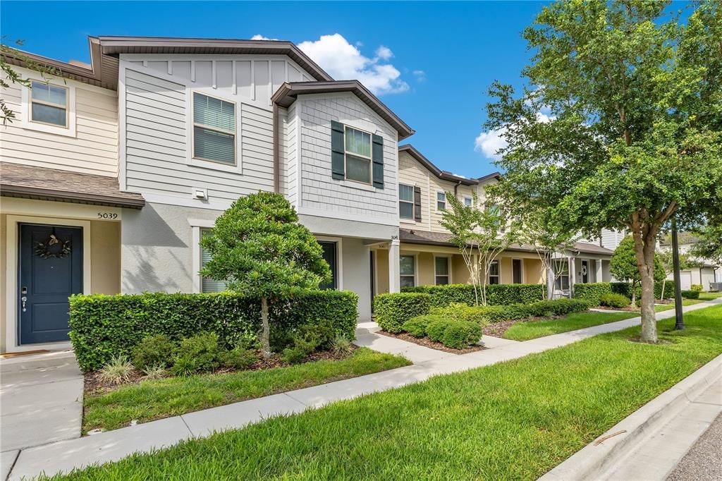 For Sale: $375,000 (4 beds, 3 baths, 1825 Square Feet)