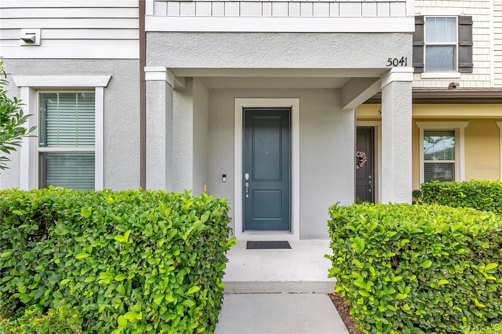 For Sale: $375,000 (4 beds, 3 baths, 1825 Square Feet)