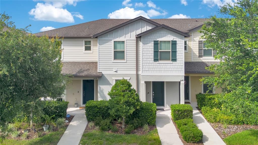 For Sale: $375,000 (4 beds, 3 baths, 1825 Square Feet)
