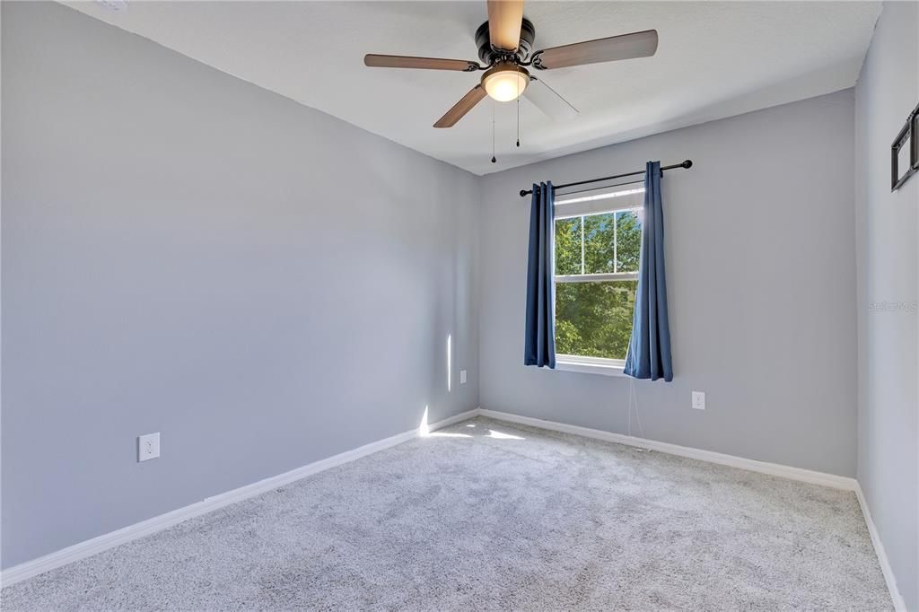 For Sale: $375,000 (4 beds, 3 baths, 1825 Square Feet)
