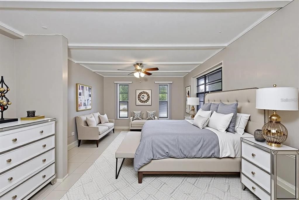 For Rent: $1,800 (3 beds, 2 baths, 1100 Square Feet)