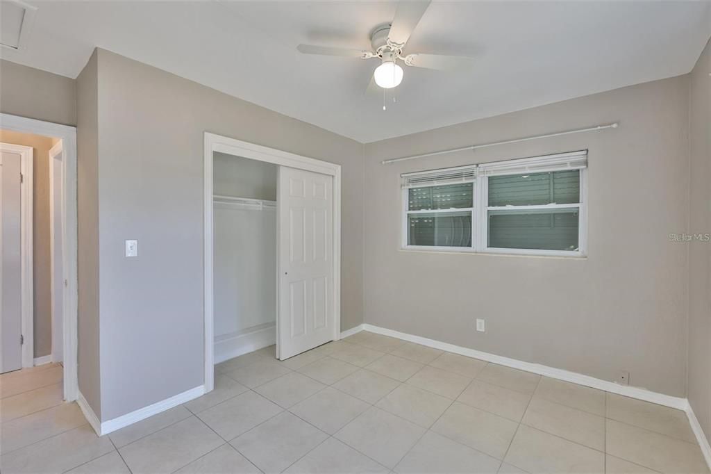 For Rent: $1,800 (3 beds, 2 baths, 1100 Square Feet)