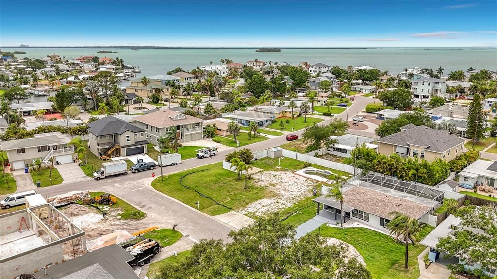 待售: $289,500 (0.20 acres)