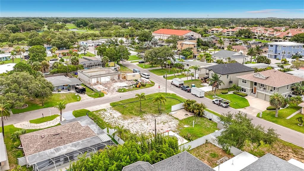 待售: $289,500 (0.20 acres)