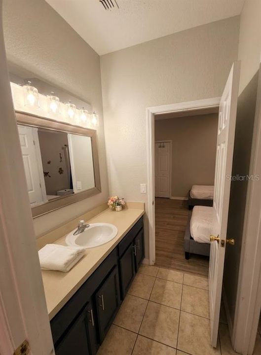 For Rent: $2,600 (4 beds, 3 baths, 1658 Square Feet)