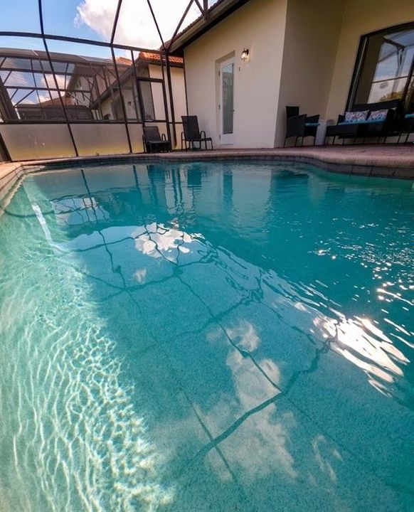 For Rent: $2,600 (4 beds, 3 baths, 1658 Square Feet)