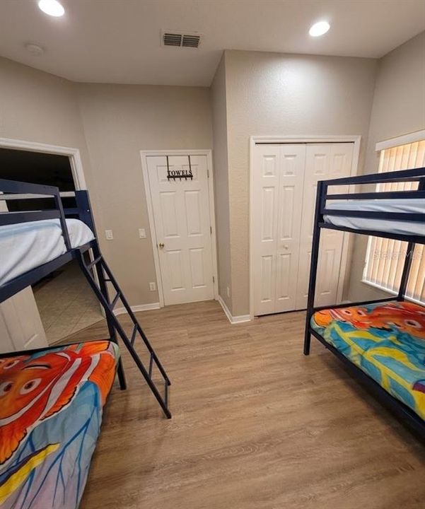 For Rent: $2,600 (4 beds, 3 baths, 1658 Square Feet)