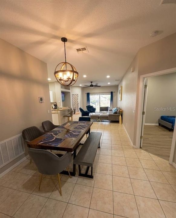 For Rent: $2,600 (4 beds, 3 baths, 1658 Square Feet)