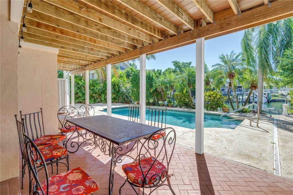 For Rent: $7,500 (4 beds, 4 baths, 4456 Square Feet)