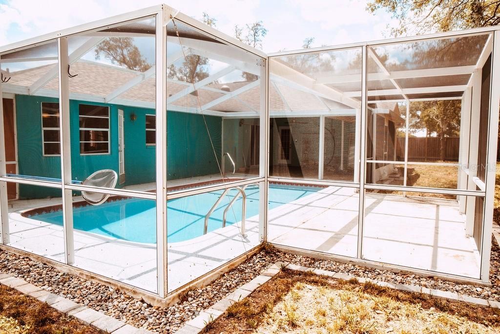 En Venta: $345,000 (3 camas, 2 baños, 1880 Pies cuadrados)