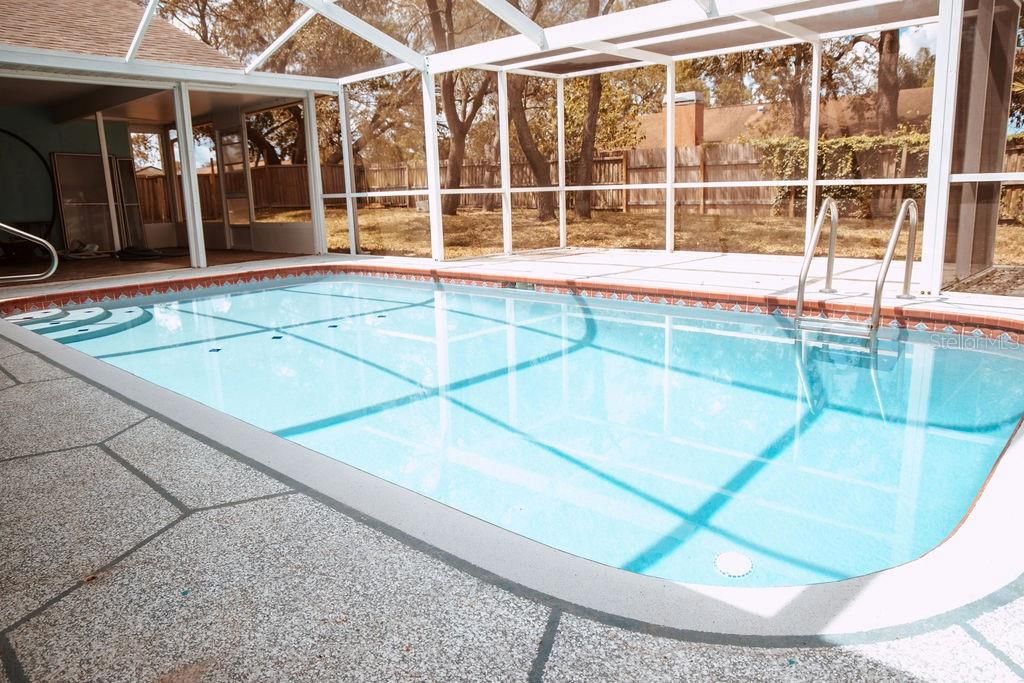 En Venta: $345,000 (3 camas, 2 baños, 1880 Pies cuadrados)