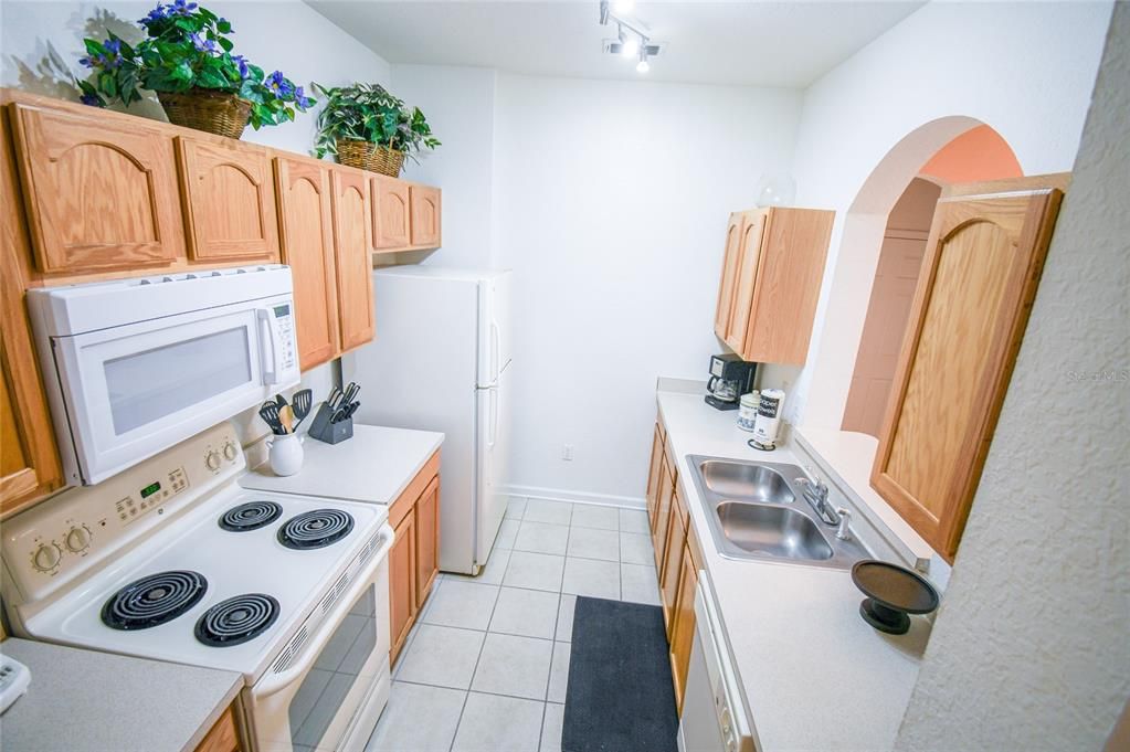 En Venta: $275,000 (2 camas, 2 baños, 1081 Pies cuadrados)