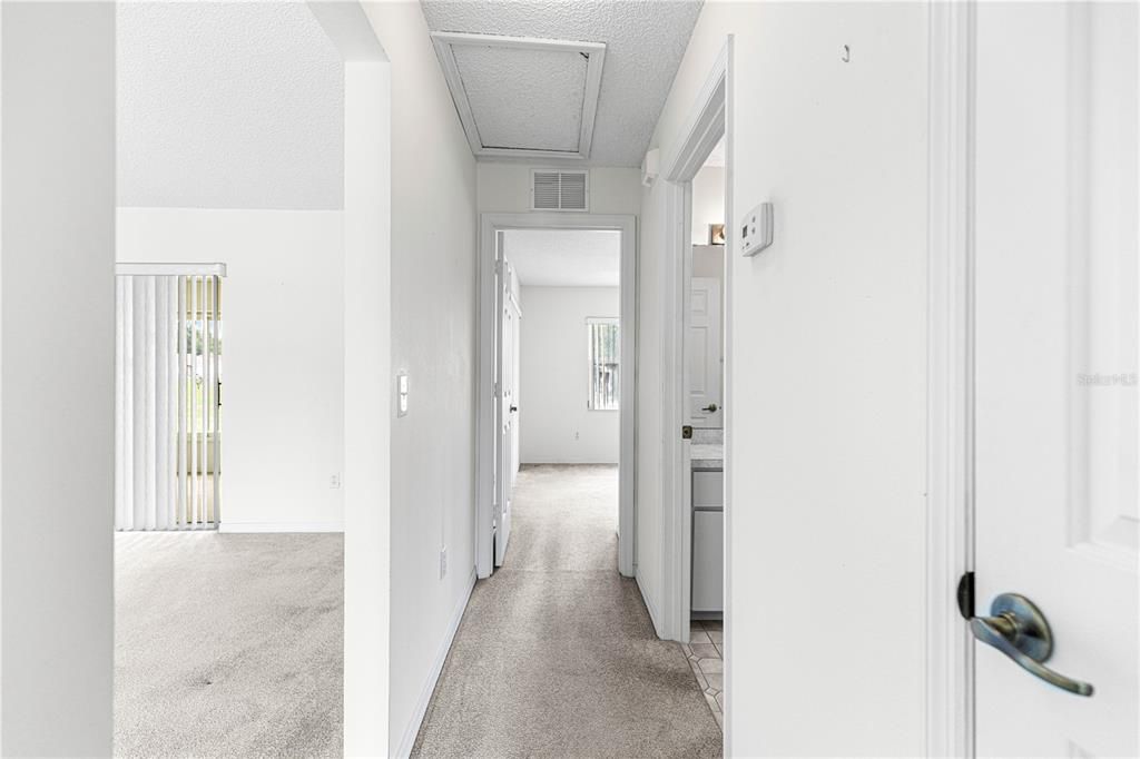 En Venta: $235,000 (3 camas, 2 baños, 1682 Pies cuadrados)