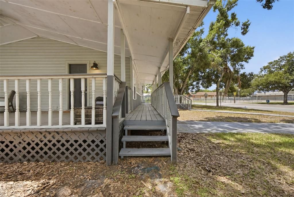 For Sale: $466,900 (3 beds, 2 baths, 1456 Square Feet)