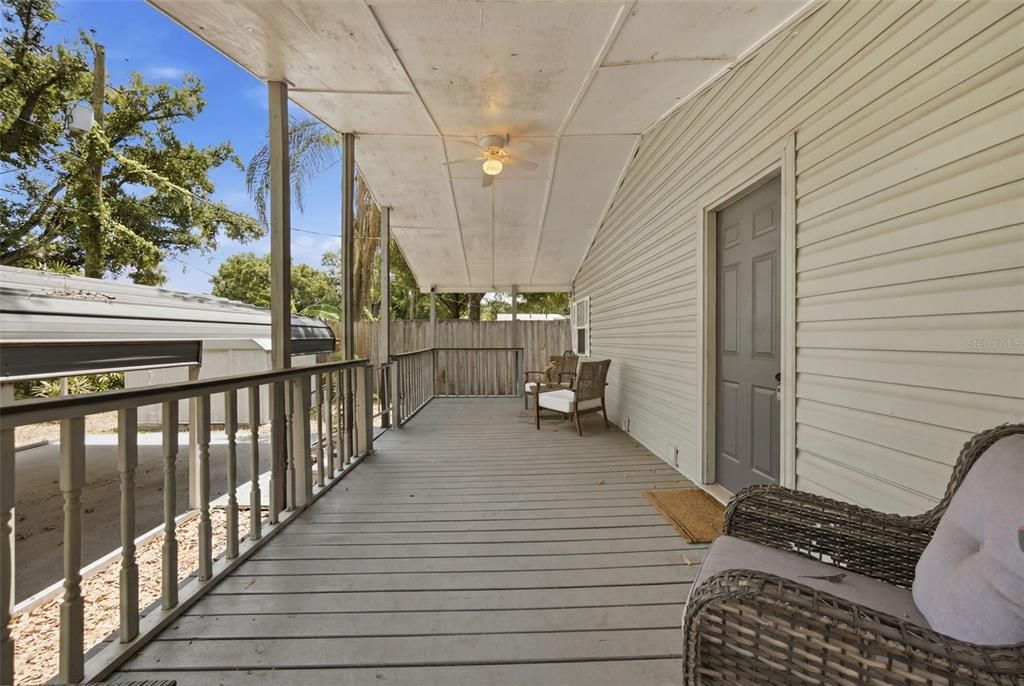 For Sale: $466,900 (3 beds, 2 baths, 1456 Square Feet)