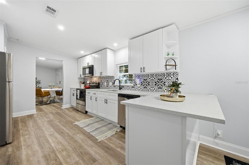 For Sale: $466,900 (3 beds, 2 baths, 1456 Square Feet)