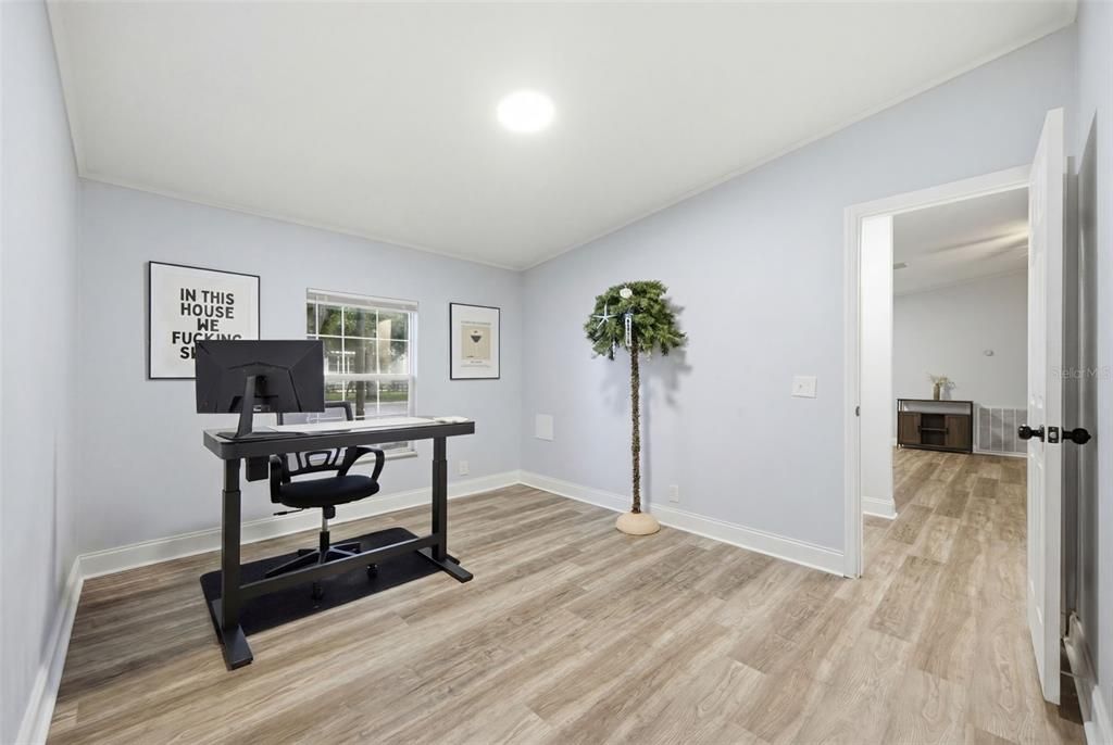 For Sale: $466,900 (3 beds, 2 baths, 1456 Square Feet)