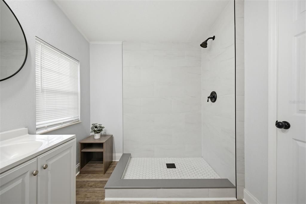 For Sale: $466,900 (3 beds, 2 baths, 1456 Square Feet)