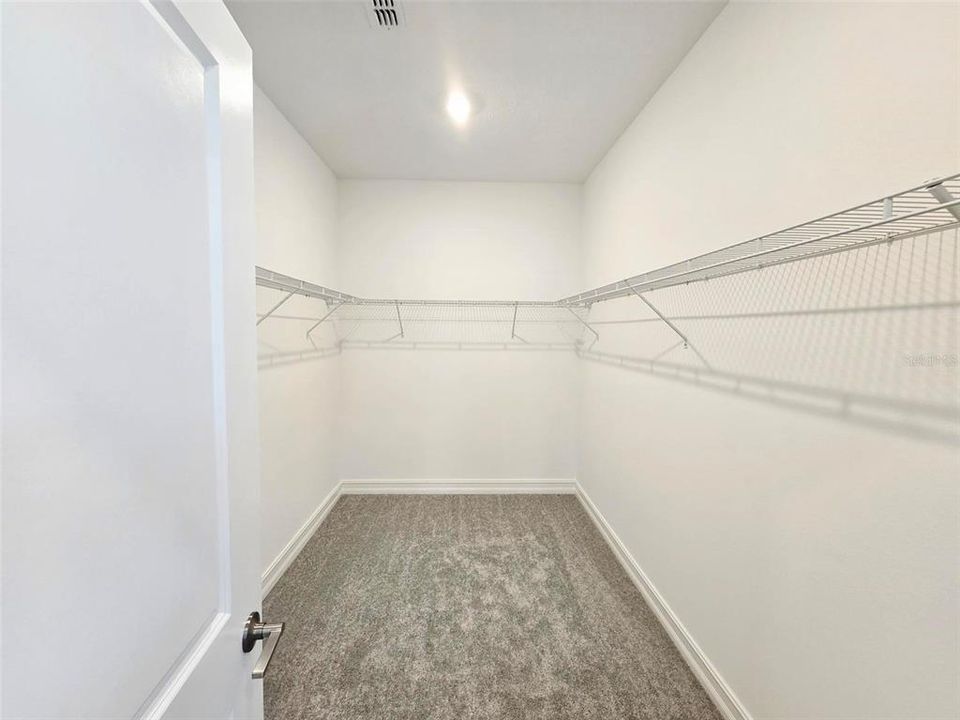 В аренду: $2,699 (3 спален, 2 ванн, 2184 Квадратных фут)
