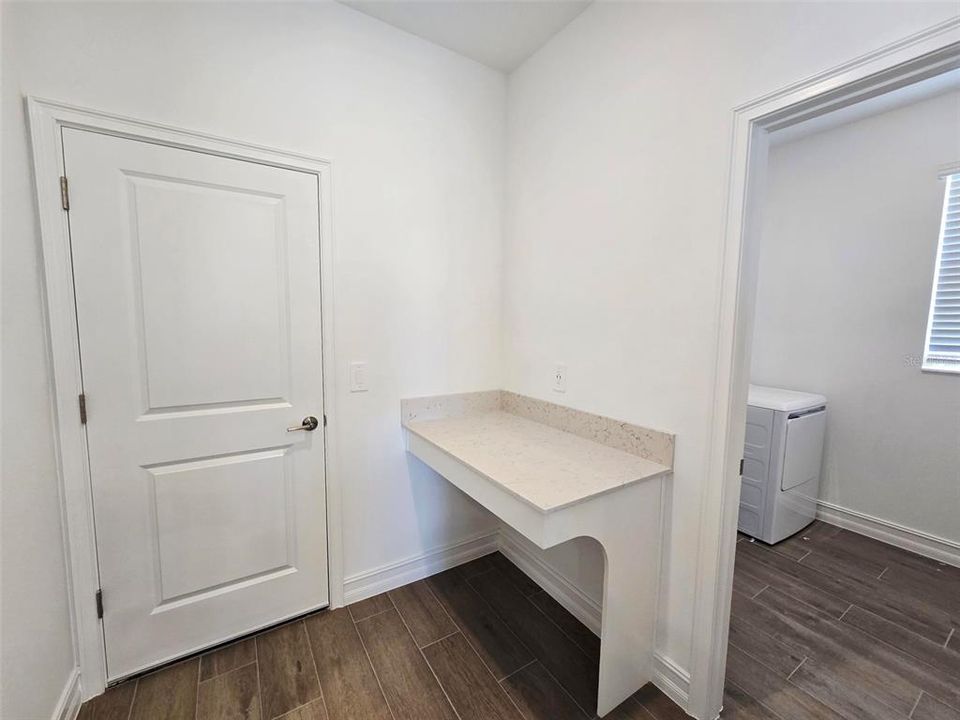 В аренду: $2,699 (3 спален, 2 ванн, 2184 Квадратных фут)
