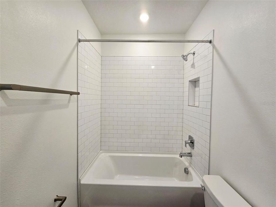 В аренду: $2,699 (3 спален, 2 ванн, 2184 Квадратных фут)