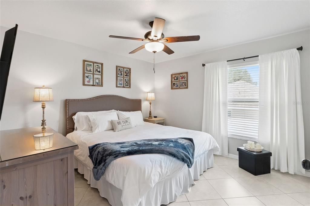 For Sale: $459,000 (3 beds, 2 baths, 1618 Square Feet)