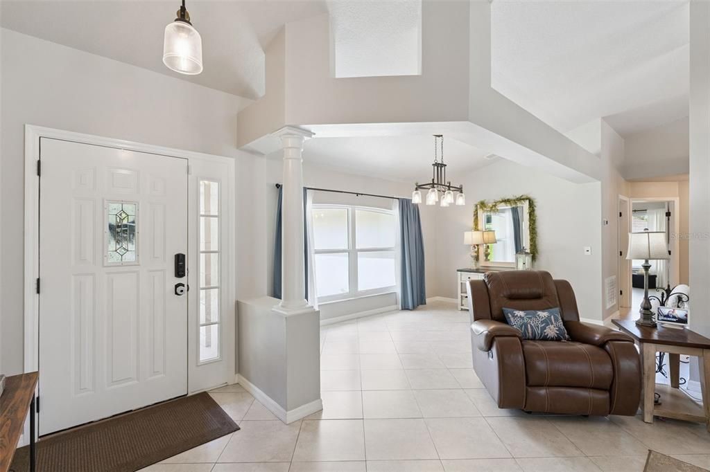 For Sale: $459,000 (3 beds, 2 baths, 1618 Square Feet)