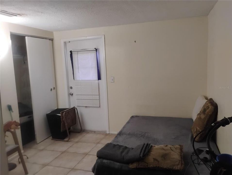 For Rent: $2,250 (3 beds, 3 baths, 1872 Square Feet)
