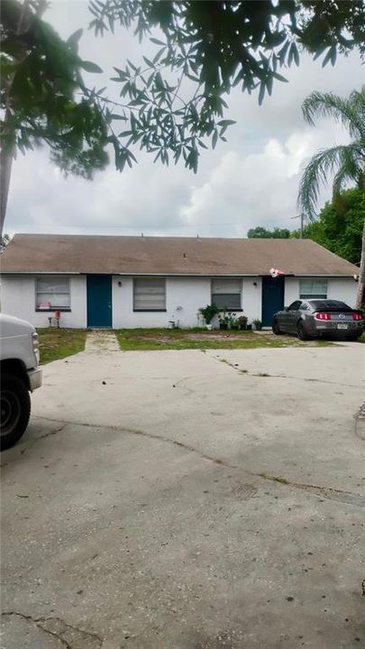 For Rent: $2,250 (3 beds, 3 baths, 1872 Square Feet)