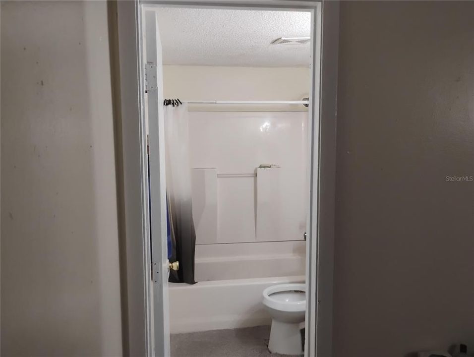 For Rent: $2,250 (3 beds, 3 baths, 1872 Square Feet)