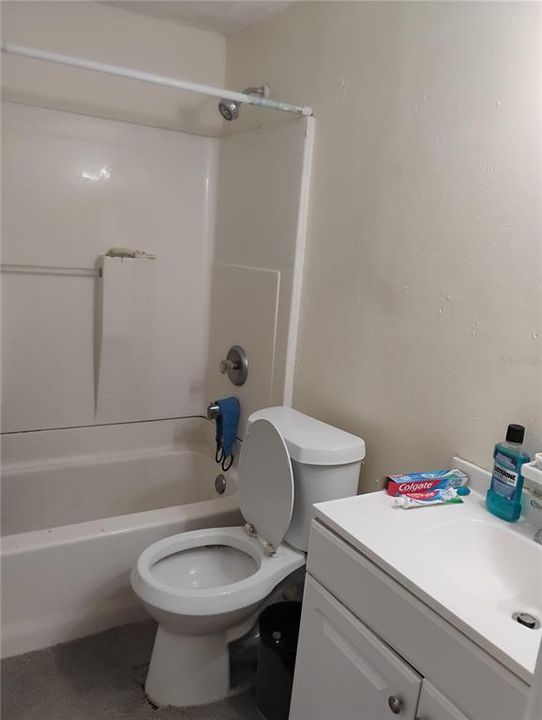 For Rent: $2,250 (3 beds, 3 baths, 1872 Square Feet)