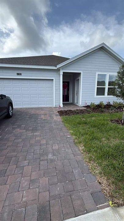 Recently Sold: $421,990 (4 beds, 3 baths, 2633 Square Feet)