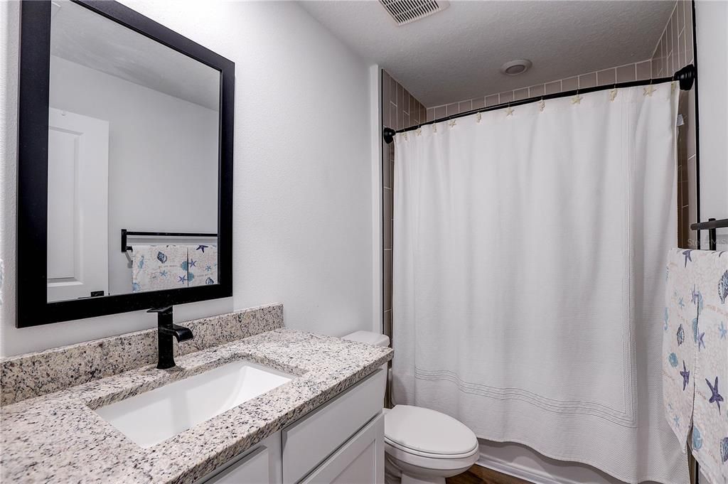 For Sale: $389,900 (3 beds, 2 baths, 1498 Square Feet)
