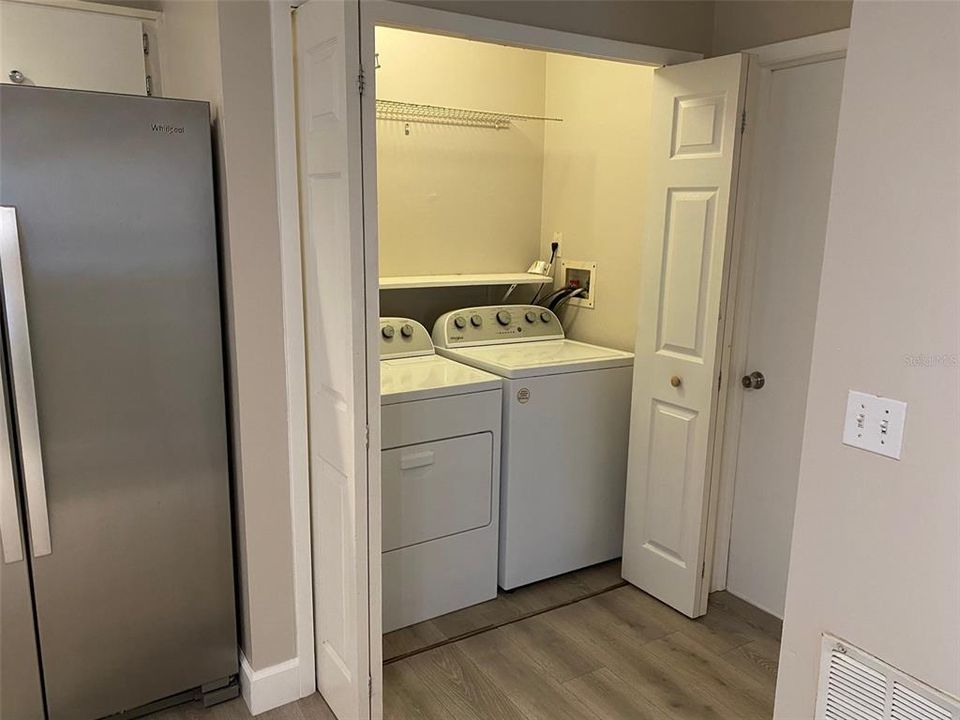 En Renta: $2,345 (3 camas, 2 baños, 1404 Pies cuadrados)