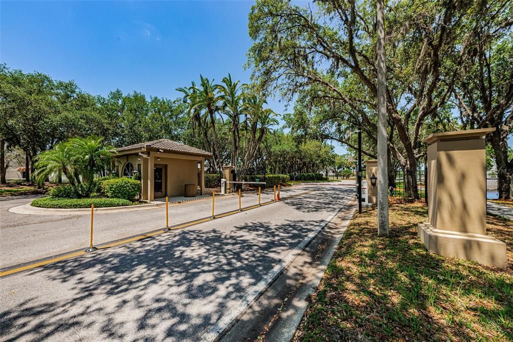 For Sale: $435,000 (4 beds, 2 baths, 1825 Square Feet)