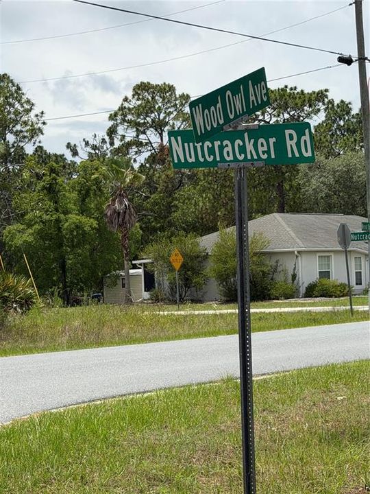 For Sale: $54,000 (1.00 acres)