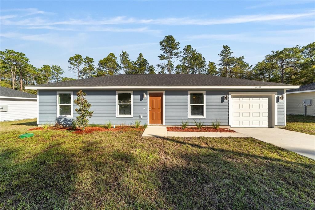 For Sale: $207,999 (3 beds, 2 baths, 1058 Square Feet)