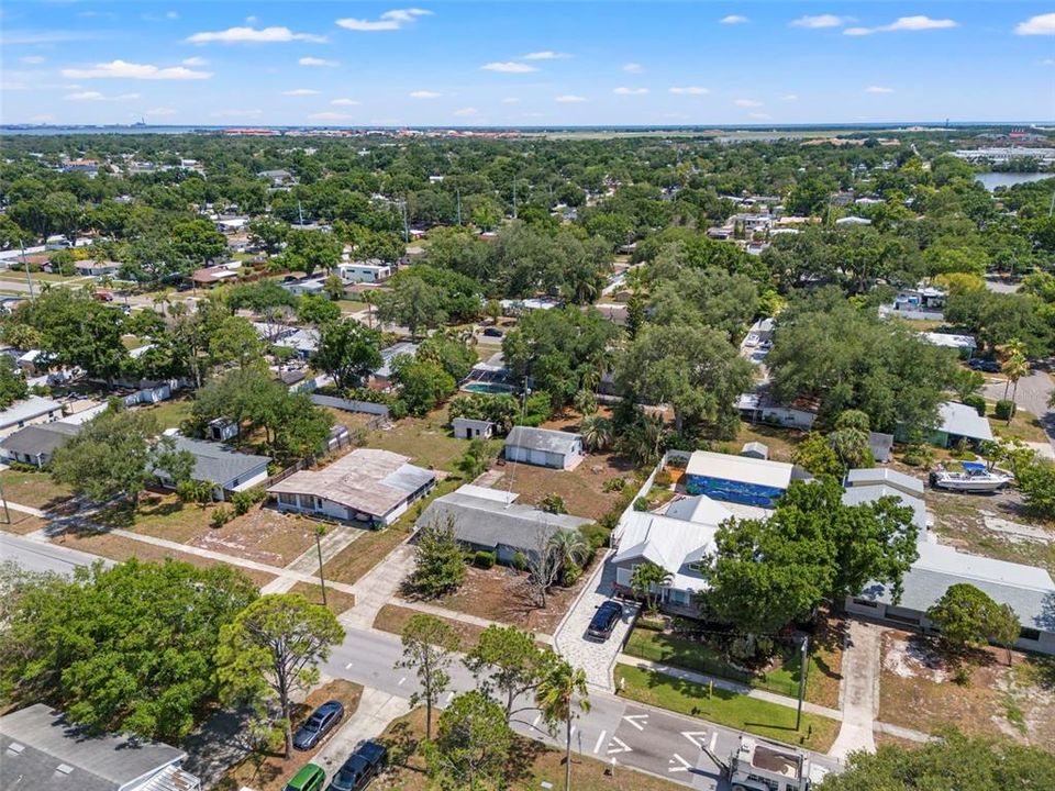 For Sale: $324,900 (4 beds, 2 baths, 1225 Square Feet)