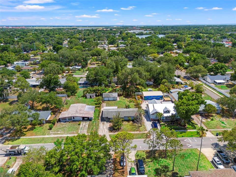 For Sale: $324,900 (4 beds, 2 baths, 1225 Square Feet)