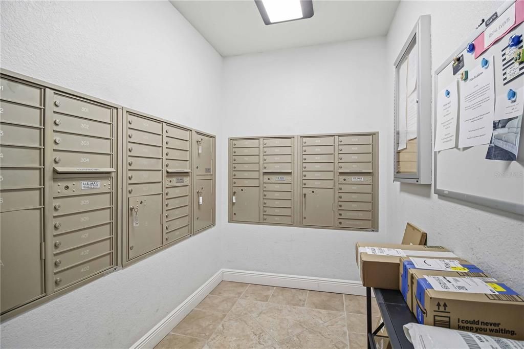 For Sale: $355,000 (2 beds, 2 baths, 1543 Square Feet)