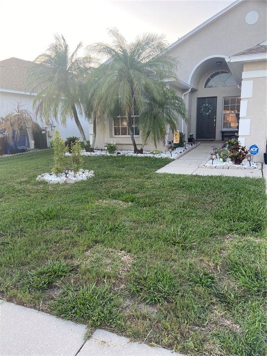 For Sale: $368,000 (3 beds, 2 baths, 1578 Square Feet)