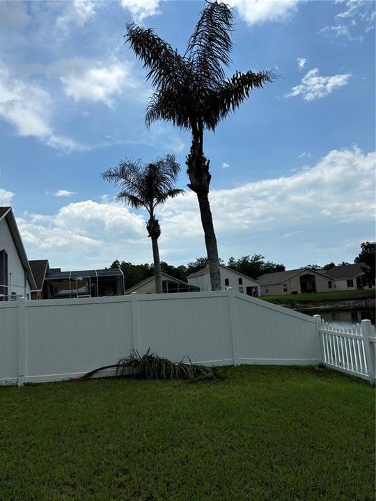For Sale: $368,000 (3 beds, 2 baths, 1578 Square Feet)